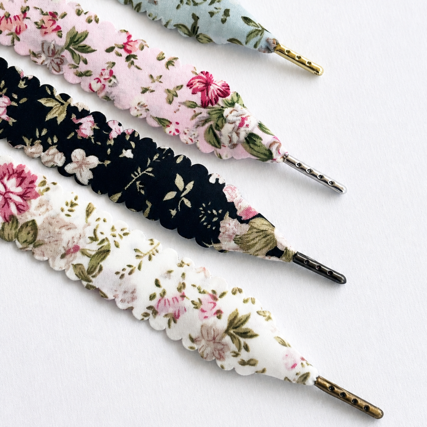 Scallop Floral Ribbon Shoelaces
