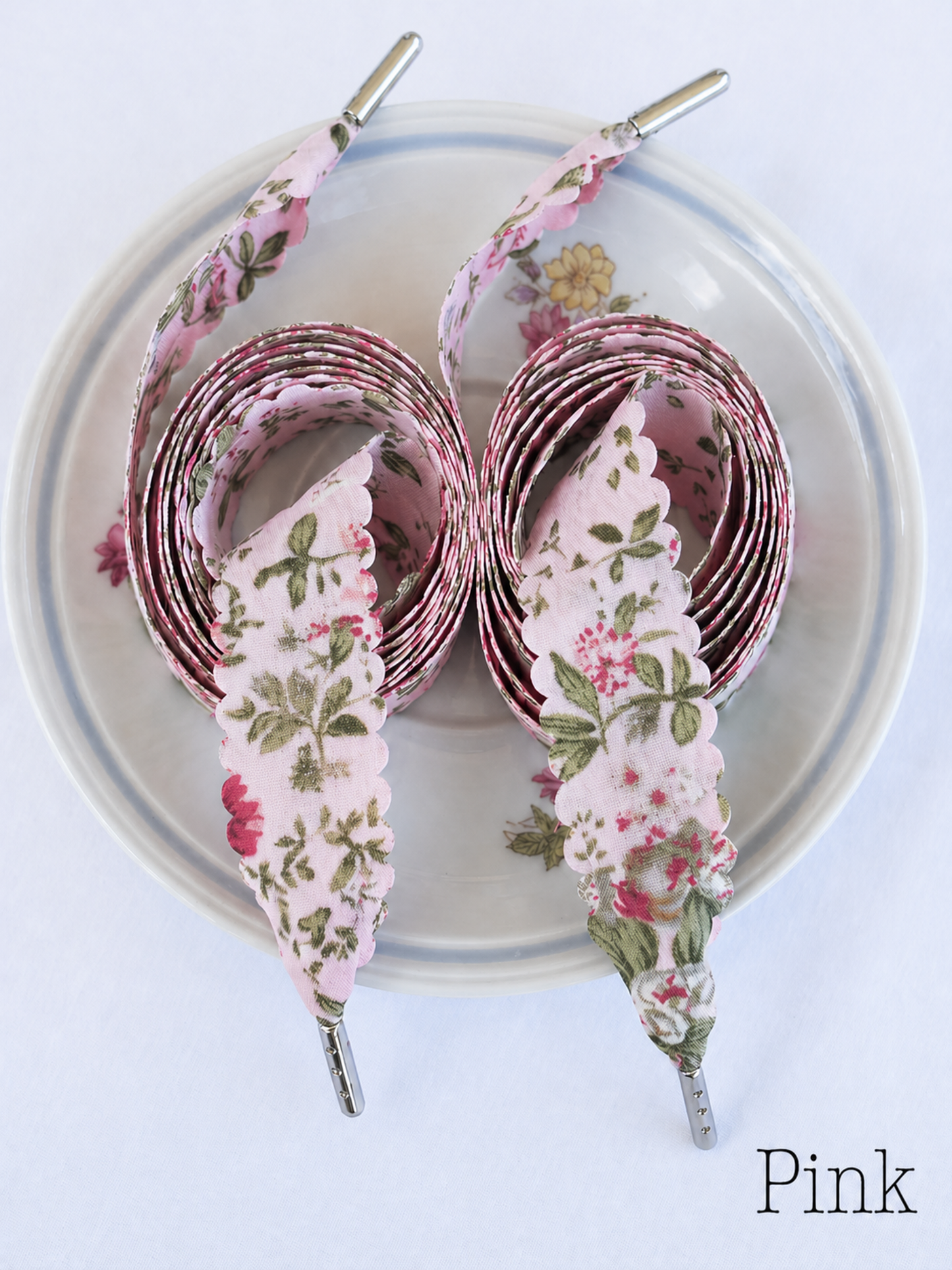 Scallop Floral Ribbon Shoelaces